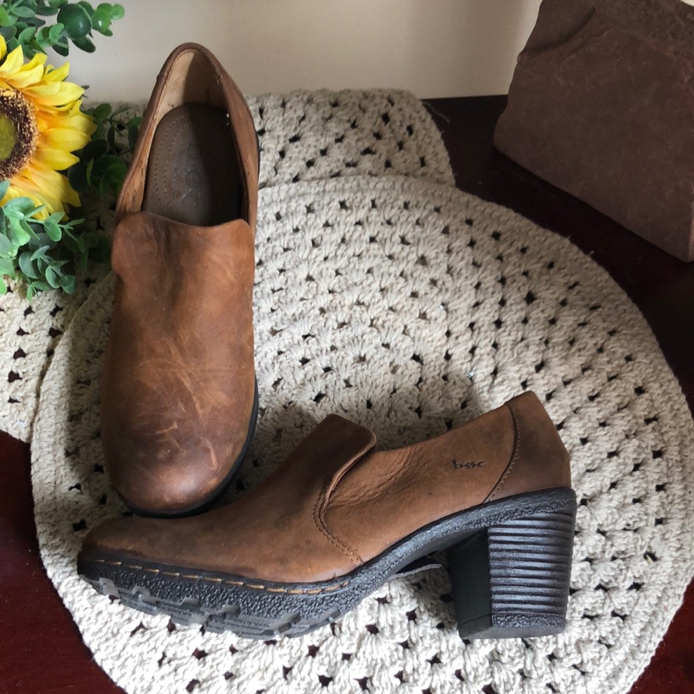 b.o.c. Tan Women's Mules